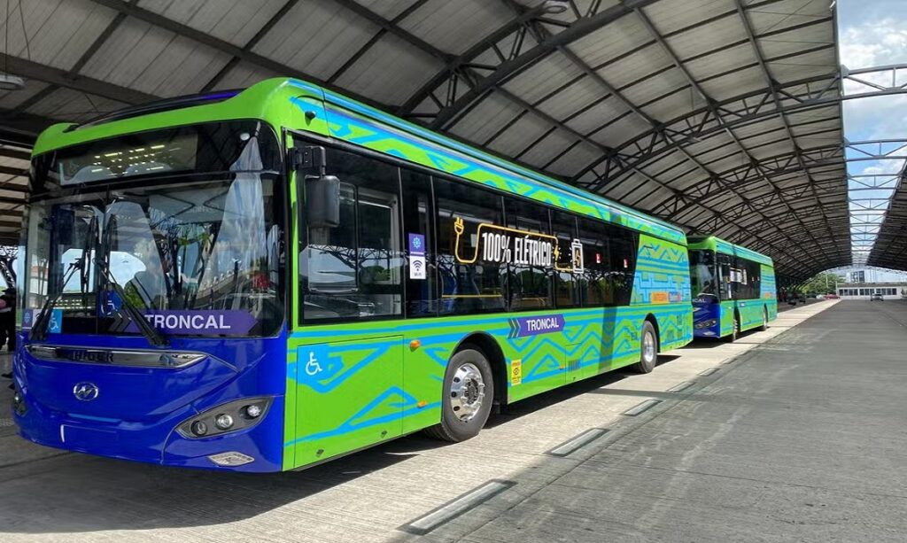 Primeiros ônibus elétricos que irão circular em Belém são apresentados