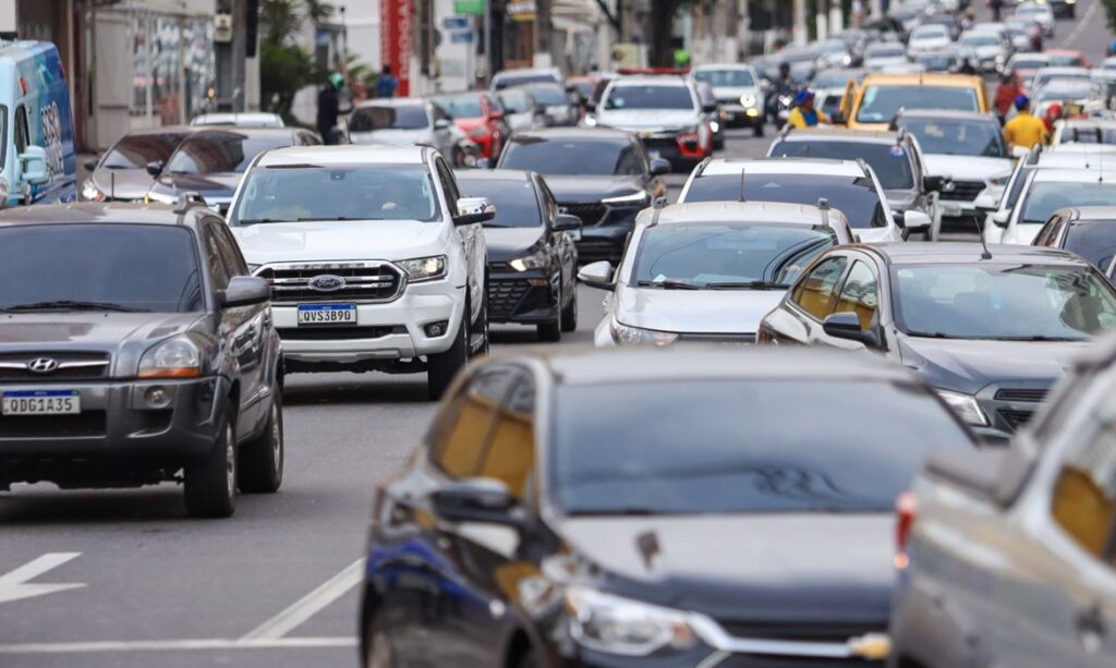 Até o dia 11 de fevereiro descontos do IPVA para veículos com final de placas 72 a 92  