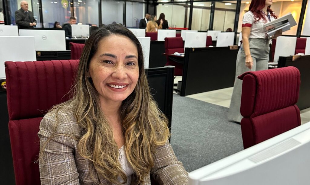Andréia Xarão protocola projeto na Alepa para conceder título de Utilidade Pública para a AMIM e APAMA