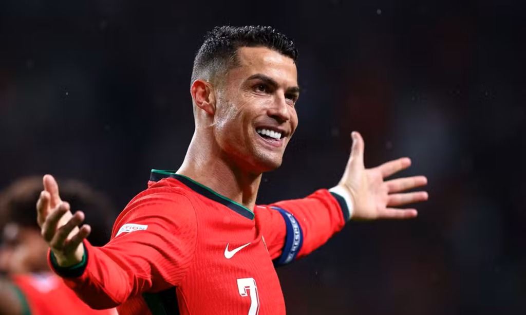 Cristiano Ronaldo lidera ranking dos atletas mais bem pagos em 2024