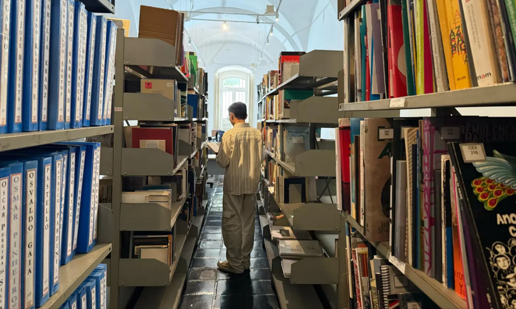 Biblioteca Antônio Landi, no MEP, é fonte de pesquisa no Pará