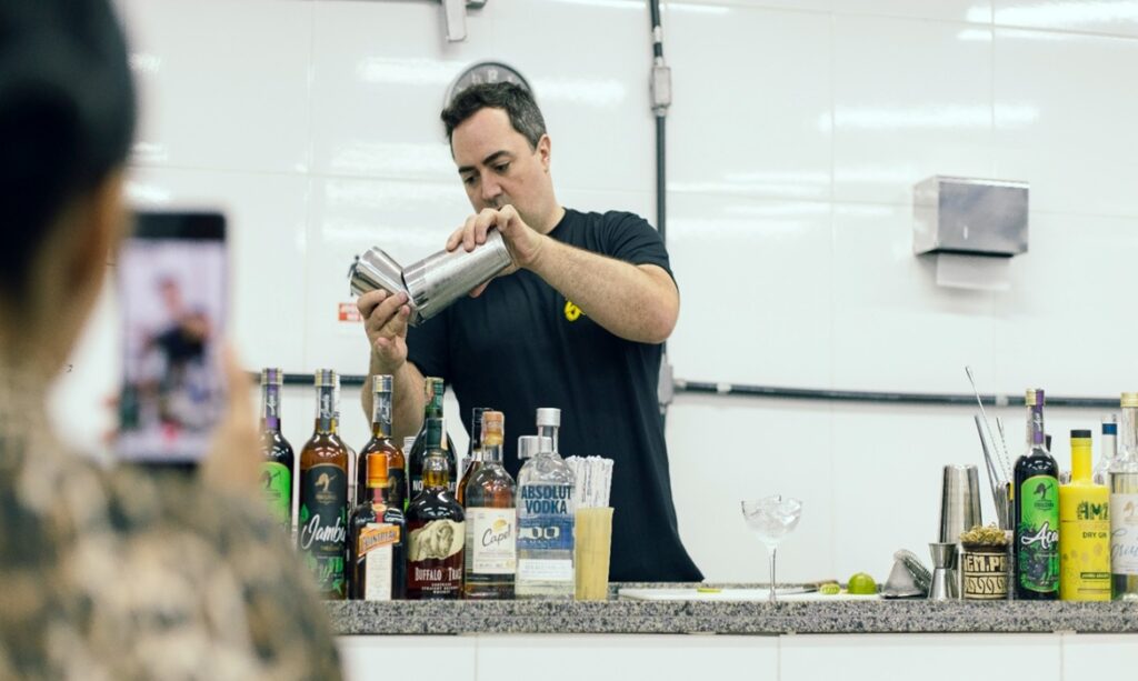 2º Festival Amazônia Sour qualifica 120 profissionais da hospitalidade em Belém