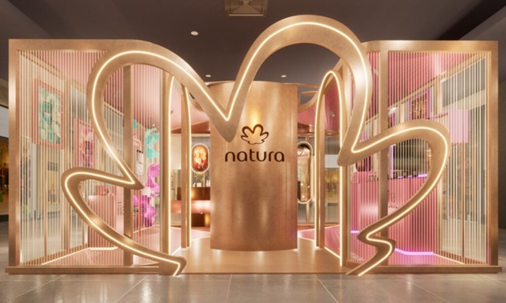Natura promove experiência sensorial de perfumaria feminina em Belém