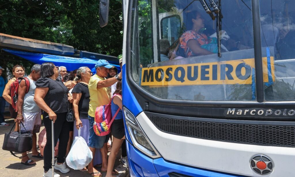 Frota de ônibus para Mosqueiro e Outeiro é ampliada durante feriado prolongado