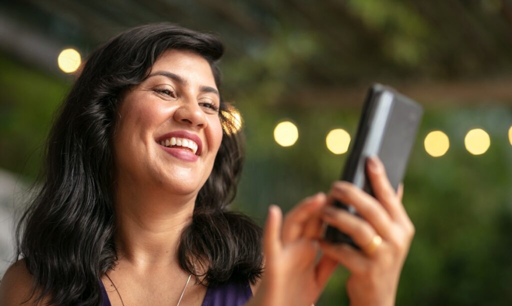 Natura e Avon apostam no TikTok Shop para impulsionar vendas sociais