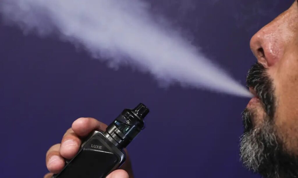 Dia Mundial sem Tabaco alerta para os riscos dos cigarros eletrônicos entre jovens