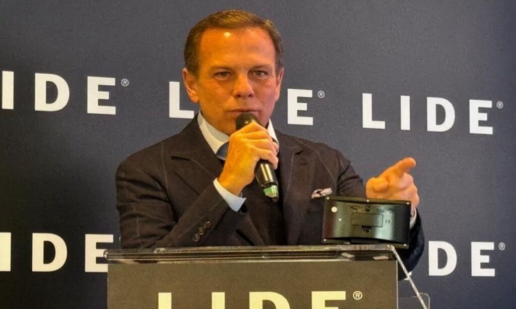 João Doria interrompe entrevista no SBT após pergunta sobre vídeo íntimo