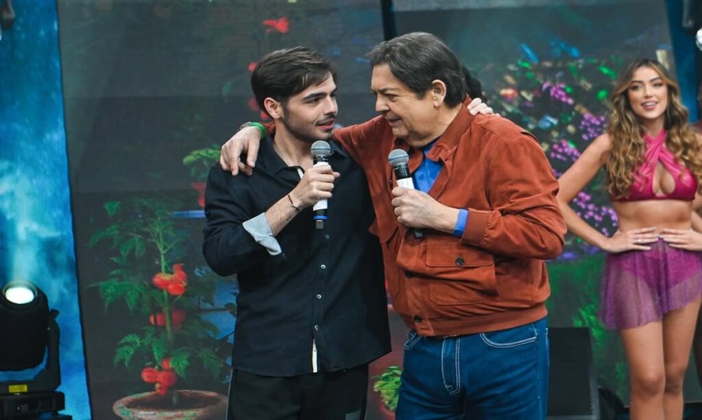 Filho de Faustão terá programa no SBT logo após “Sabadou com Virginia”