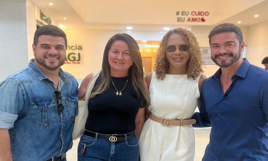 Adair Neves recebe Sidney Sampaio e Rafael Dahás