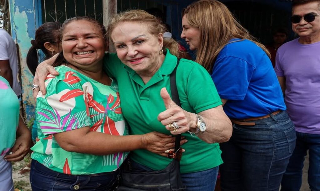 Elcione evidencia lutas pela mulher