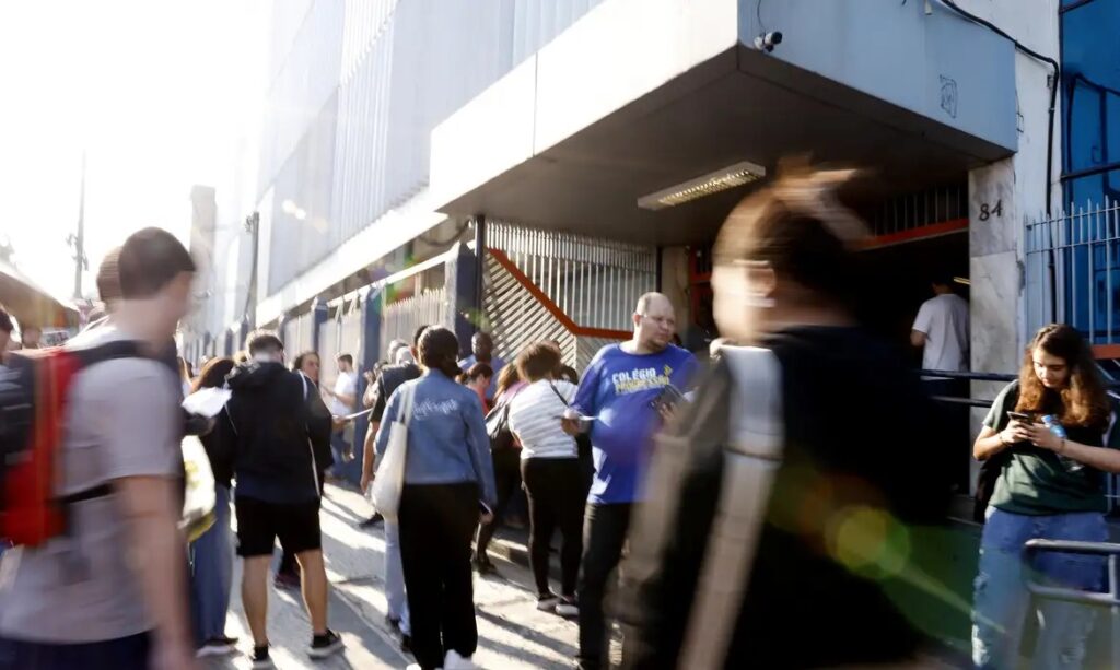 FGV será a banca organizadora do CNU 2025, com 3.652 vagas no Executivo federal