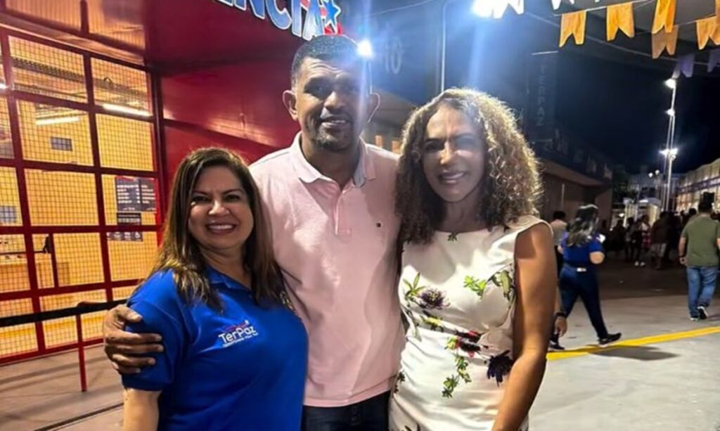 Adair Neves acompanha inauguração da Usina da Paz de Capanema