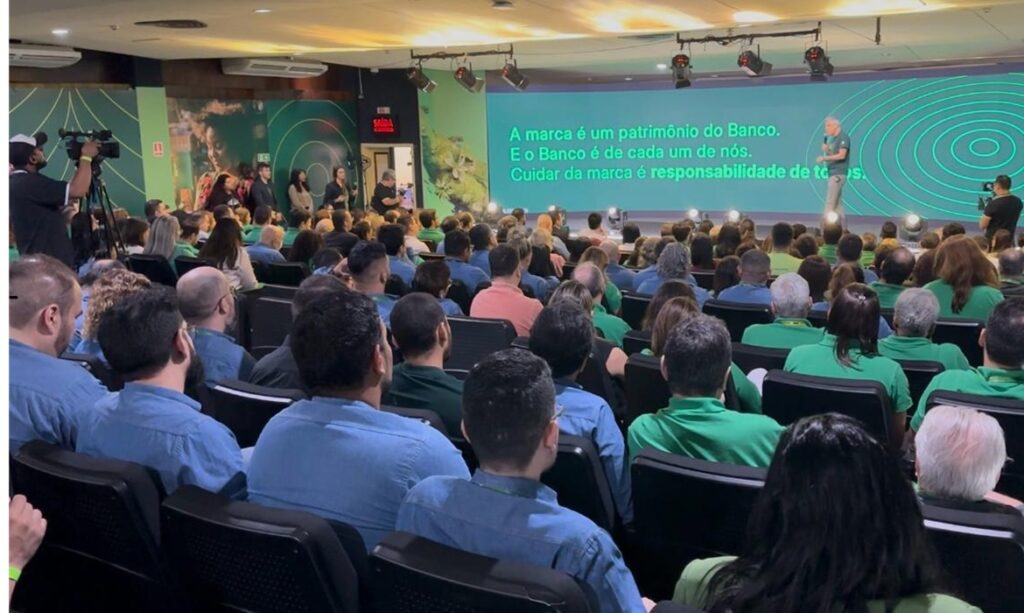 Banco da Amazônia lança nova marca e maquininha de pagamento, marcando virada estratégica rumo à digitalização 1 Banco da Amazônia lança nova marca e maquininha de pagamento, marcando virada estratégica rumo à digitalização