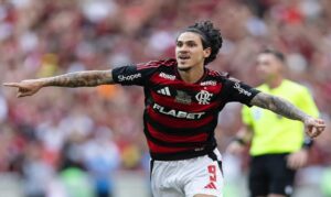 Filipe Luís mantém Pedro fora do Flamengo contra o Santos pela segunda vez