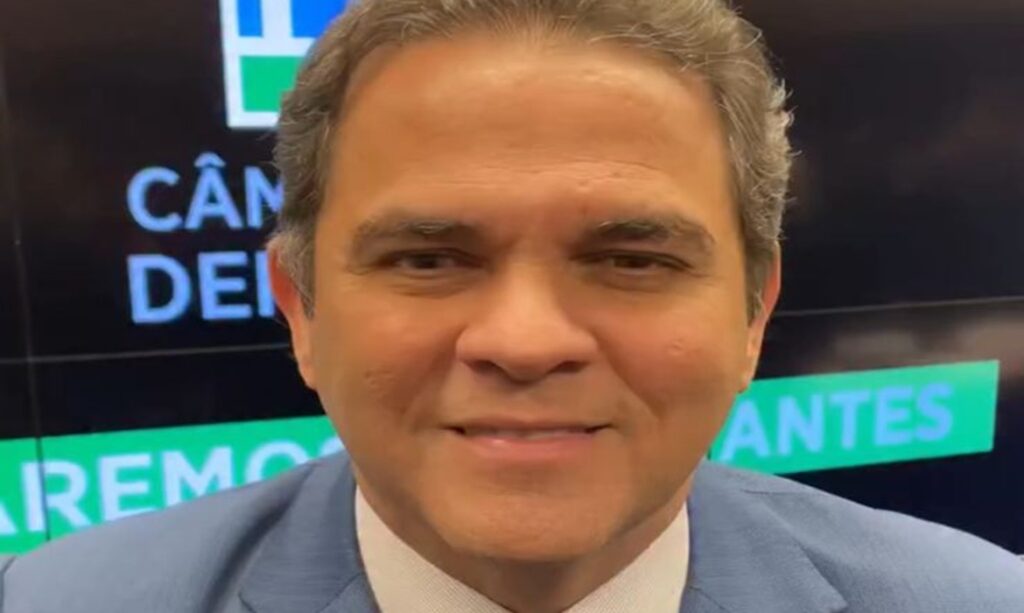 Priante acompanha votação da PEC 66/2023 que reorganiza finanças municipais
