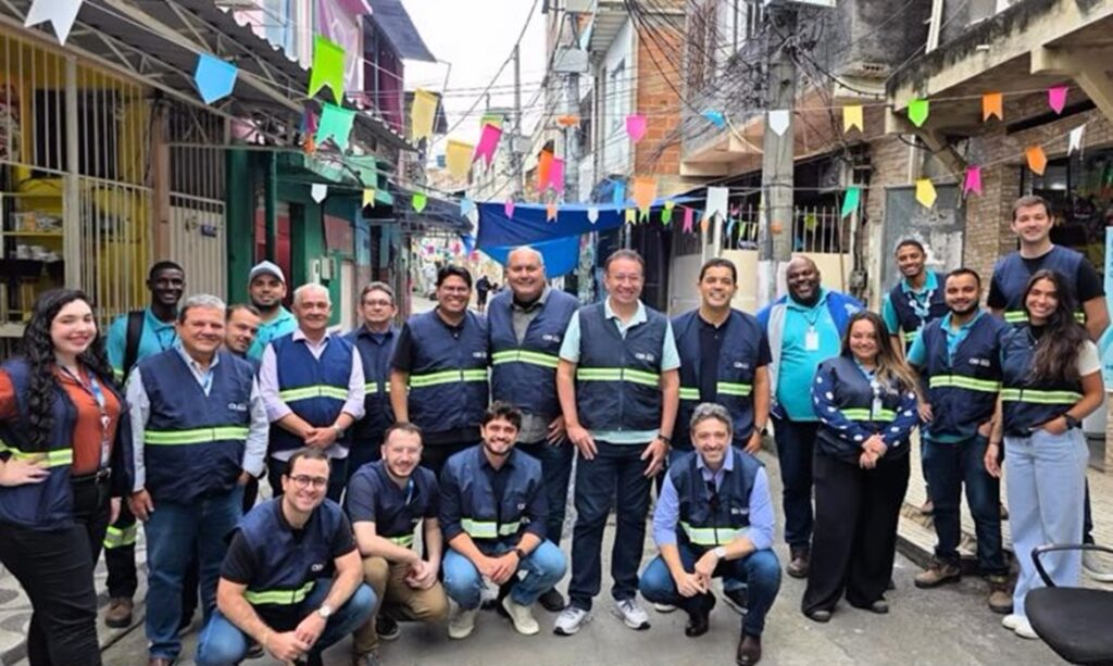 José Fernando visita Águas do Rio e conhece modelos de gestão