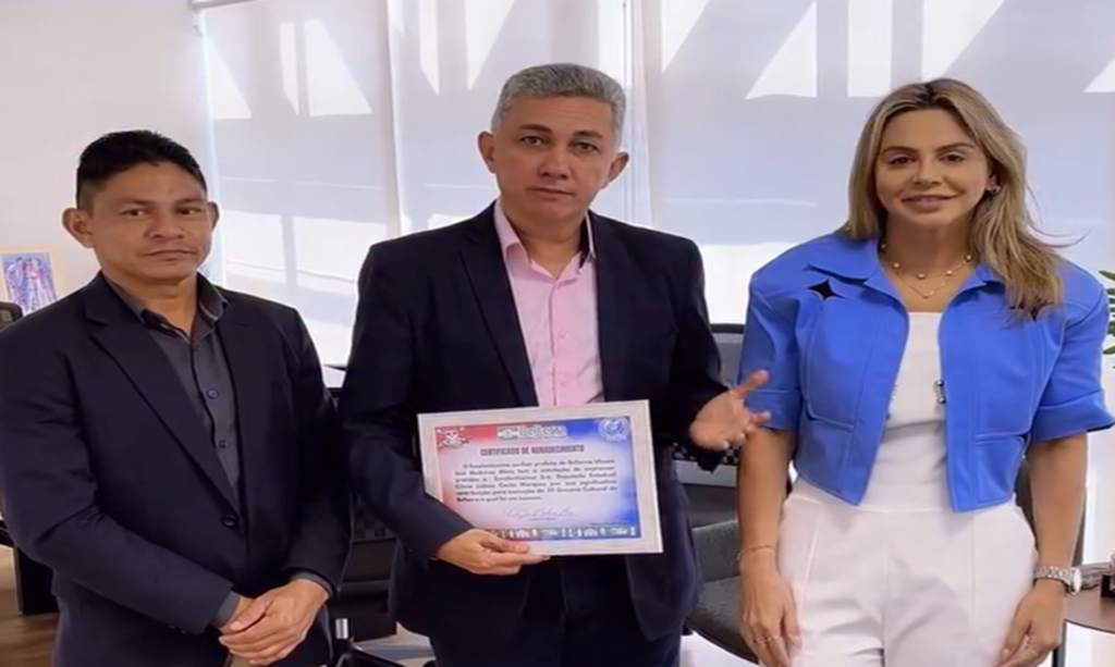 Deputada Cilene Couto recebe homenagem de prefeito de Belterra durante reunião de trabalho