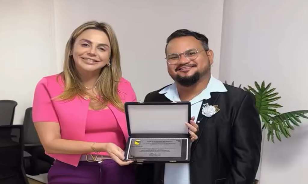 Deputada estadual Cilene Couto recebe título de honra ao mérito