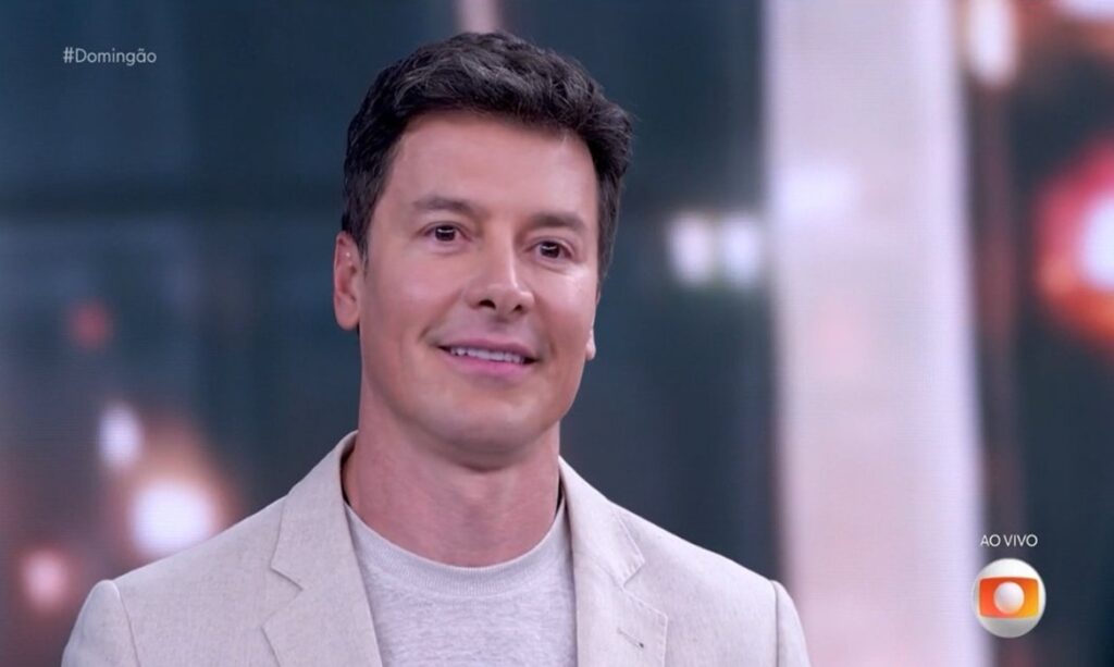 Rodrigo Faro exibe gingado no "Dança Gatinho" e se prepara para desafio na Dança dos Famosos 1 Rodrigo Faro exibe gingado no "Dança Gatinho" e se prepara para desafio na Dança dos Famosos