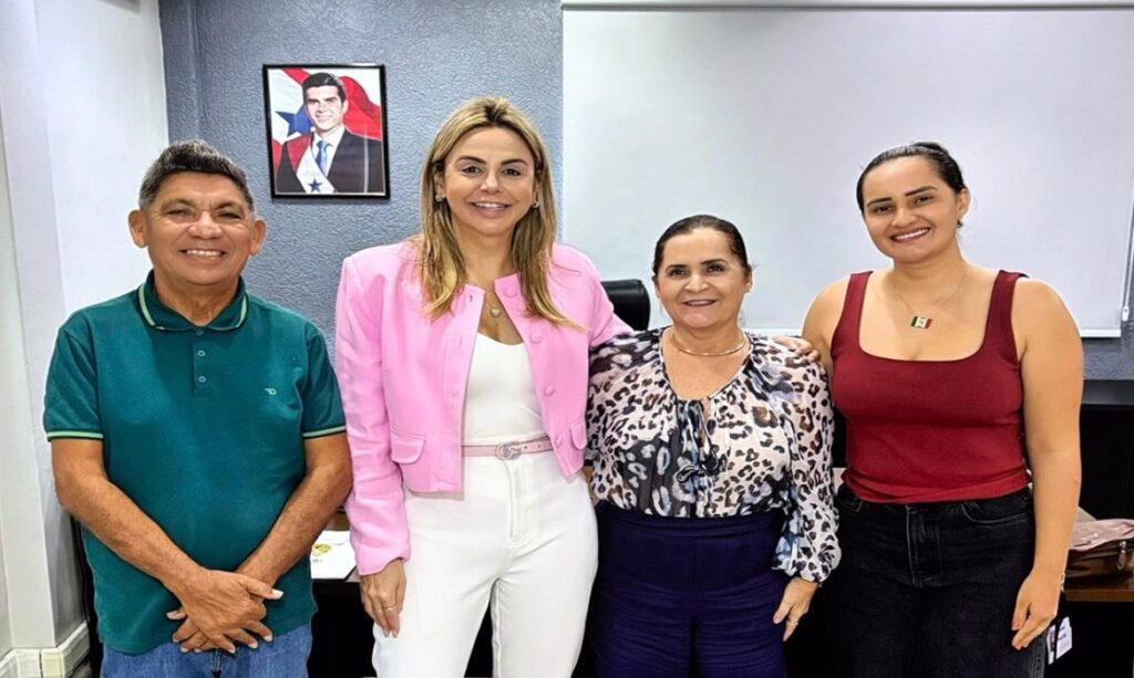 Deputada Cilene Couto recebe lideranças de várias cidades do Pará