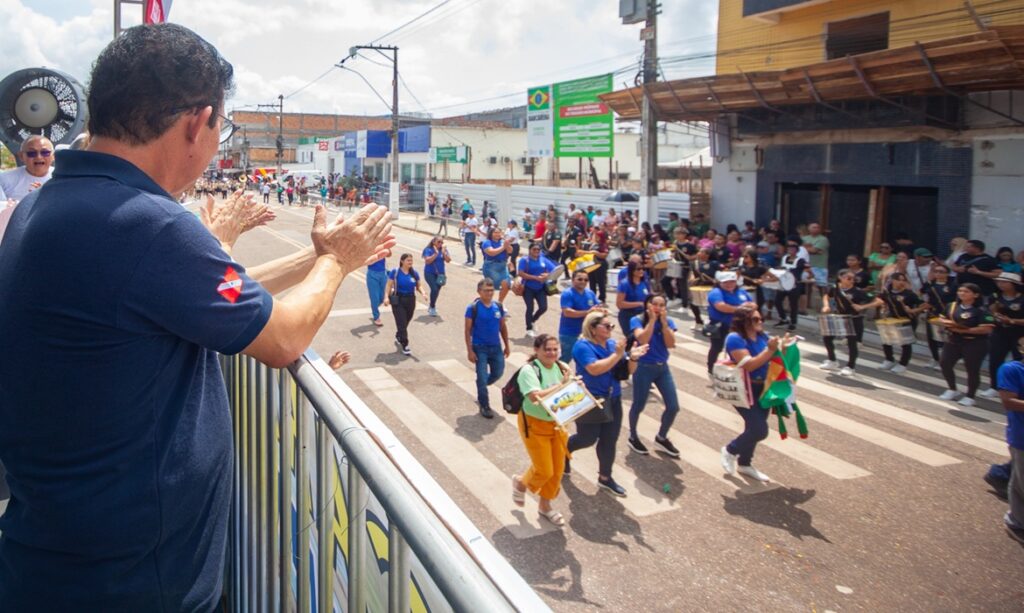 Renato Ogawa prestigia Desfile Cívico Escolar em Barcarena que reuniu cores e emoção