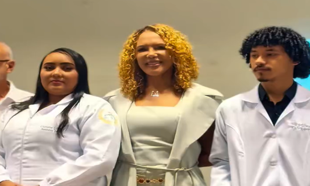 Adair Neves recorda cerimônia do jaleco que marcou início da trajetória de futuros profissionais