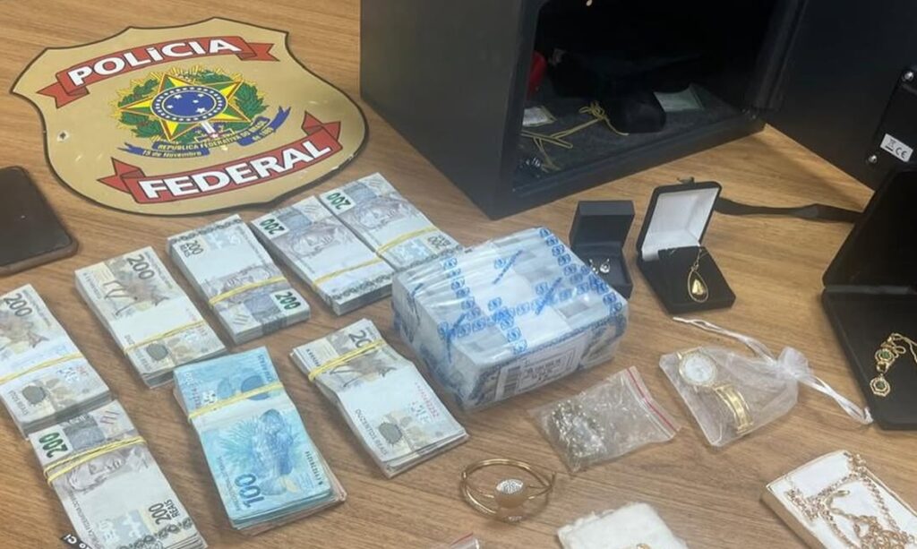 Polícia Federal deflagra operação contra lavagem de dinheiro e contrabando no Pará