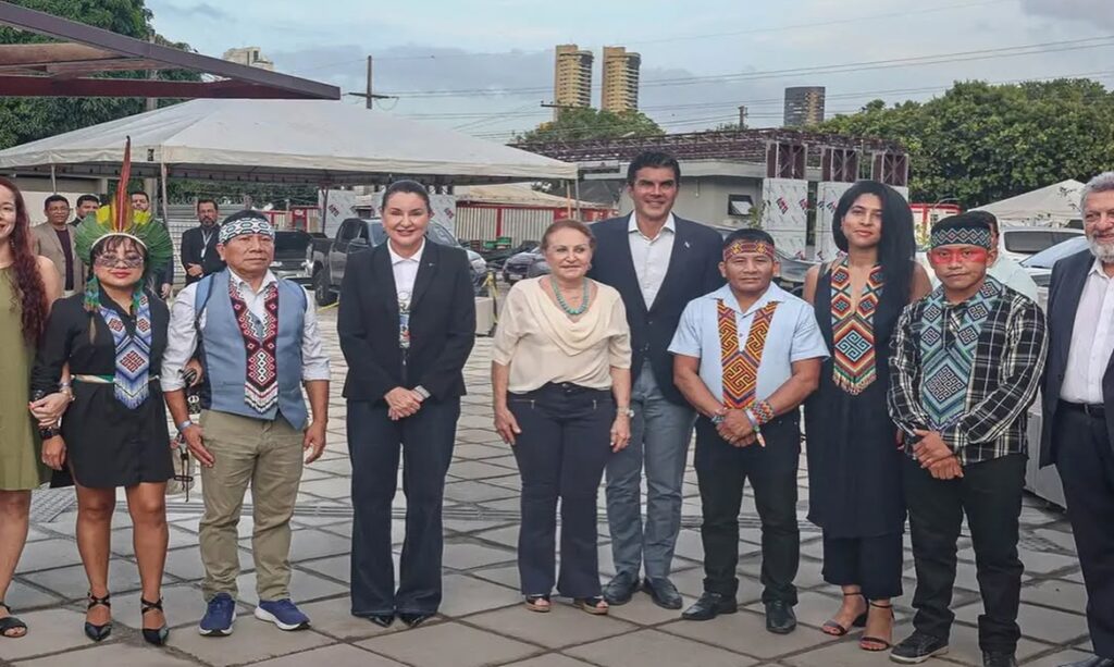 Elcione acompanha inauguração da Caixa Cultural Belém como primeiro espaço da instituição no Norte do país