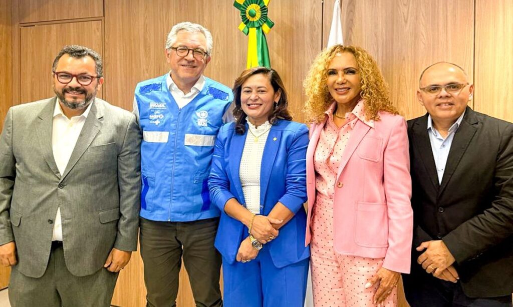 Adair Neves debate reforço ao SUS para região dos Caetés com ministro Padilha