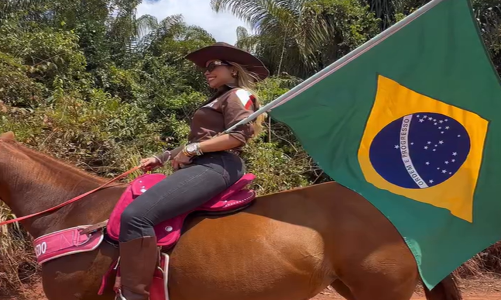 Patrícia Alencar participa da 1ª Cavalgada do Balneário Paraíso em São João do Araguaia