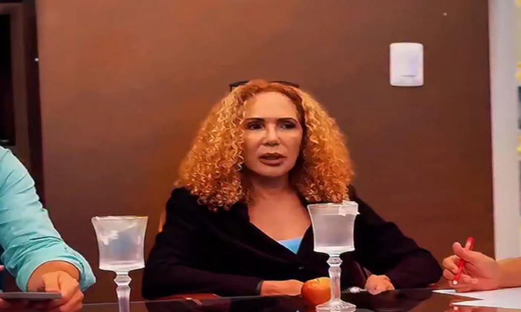 Empresária Adair Neves lidera reunião de alinhamento com equipe AGJ