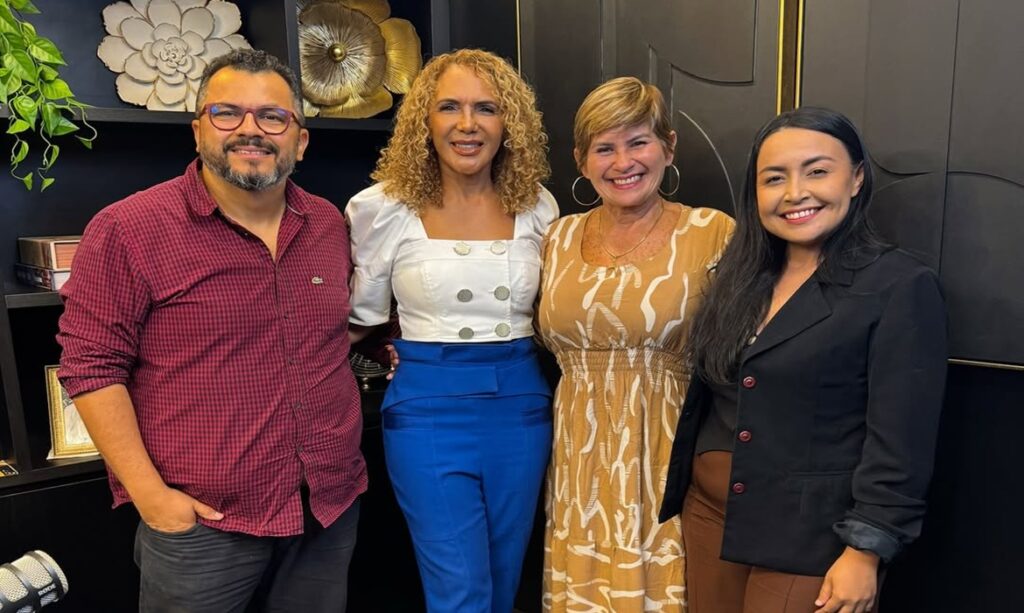Adair Neves recebe professora e influenciadora em podcast
