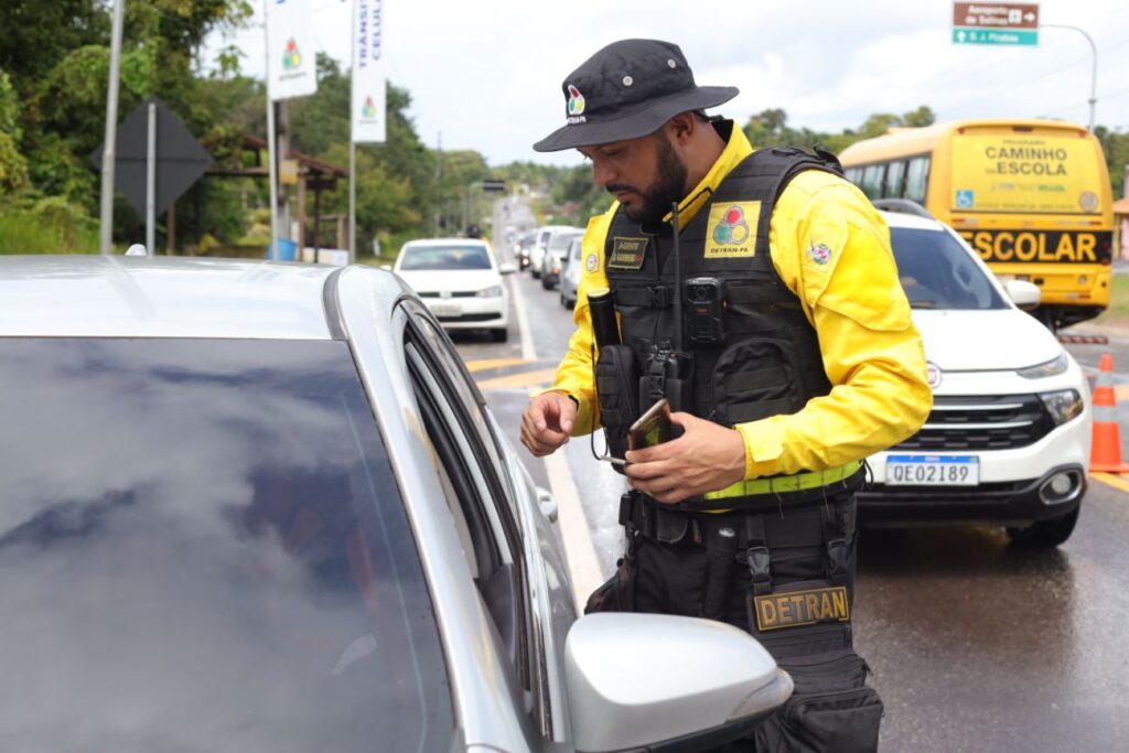 Festas Seguras: Detran alerta para falta de CNH e licenciamento do veículo em atraso