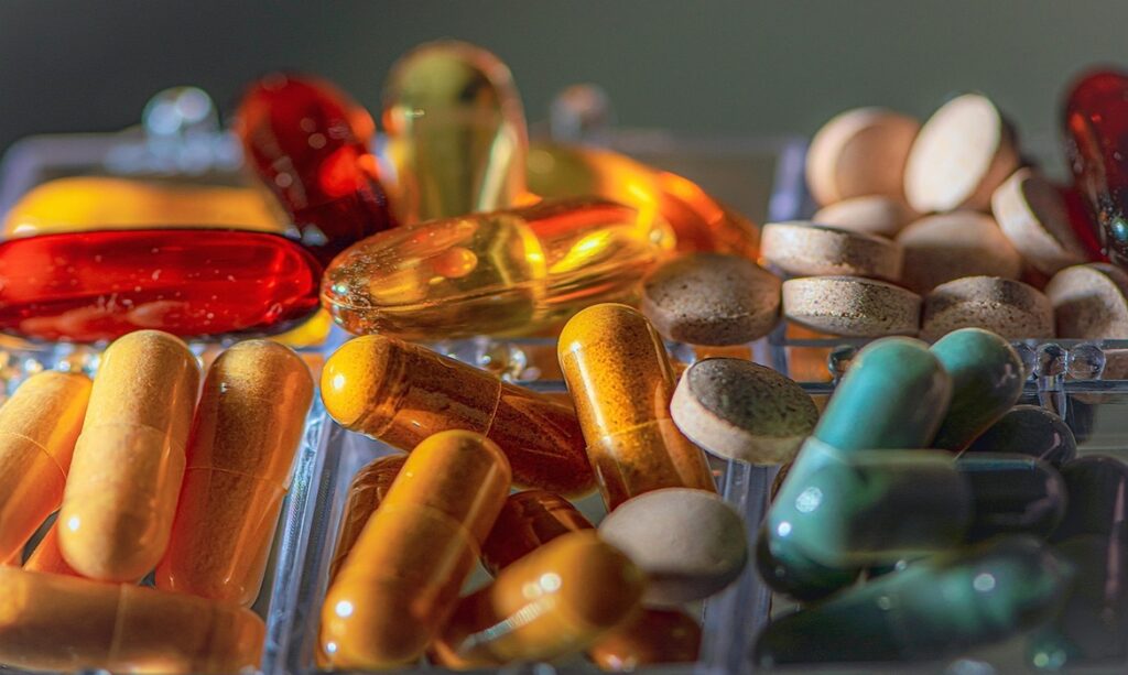 Suplementação sem prescrição médica pode causar toxicidade e danos a fígado e rins, alerta nutricionista 1 Suplementação sem prescrição médica pode causar toxicidade e danos a fígado e rins, alerta nutricionista