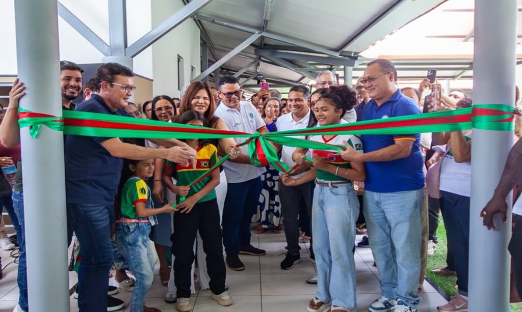 Prefeito Renato Ogawa entrega escola revitalizada na Ilha Trambioca em Barcarena 4 Prefeito Renato Ogawa entrega escola revitalizada na Ilha Trambioca em Barcarena