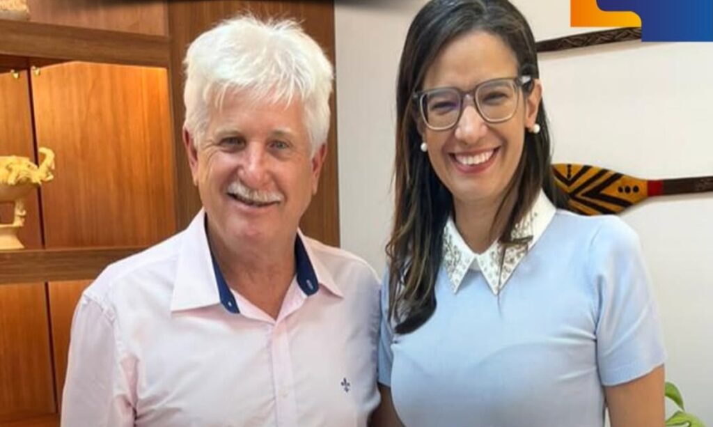 Airton Faleiro reúne-se com reitora do IFPA para acompanhar obras de cinco novos campi