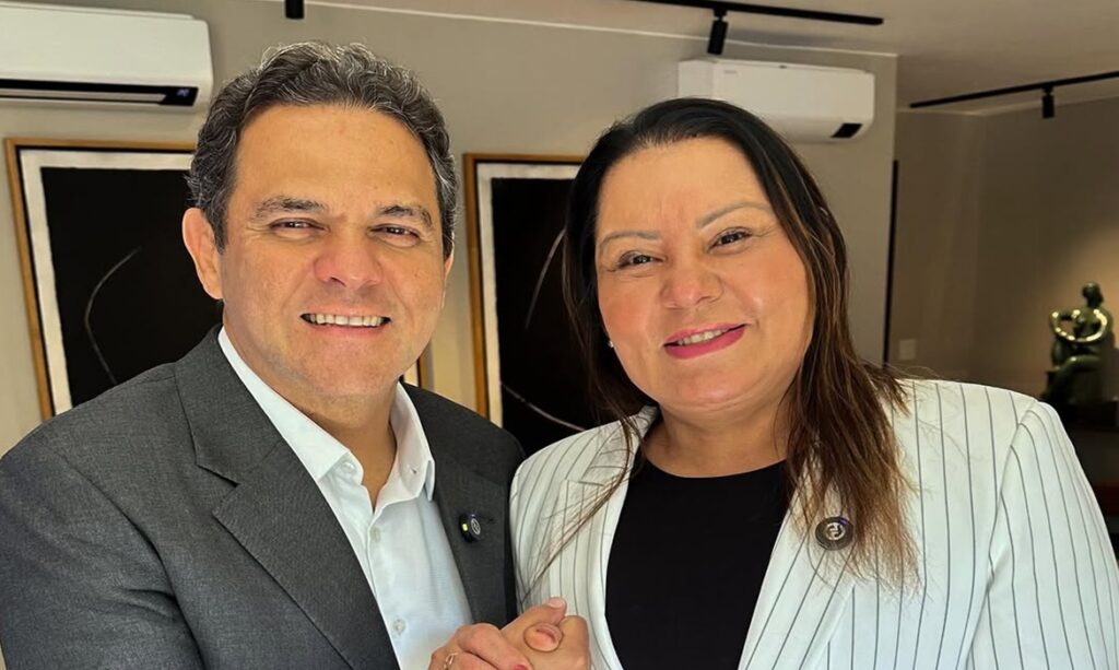 Deputado Priante recebe prefeita de Rio Maria em Brasília para alinhar investimentos no município