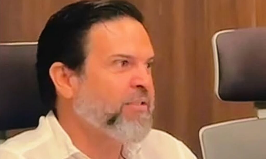Rubens Magno mostra agenda intensa de trabalho