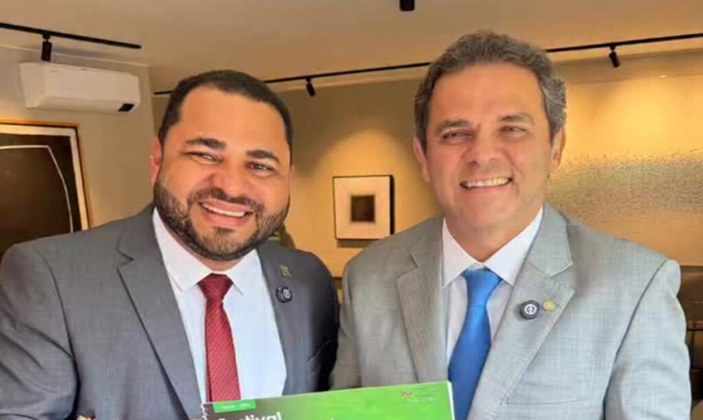 Deputado Priante anuncia que vai surfar a pororoca em São Domingos do Capim