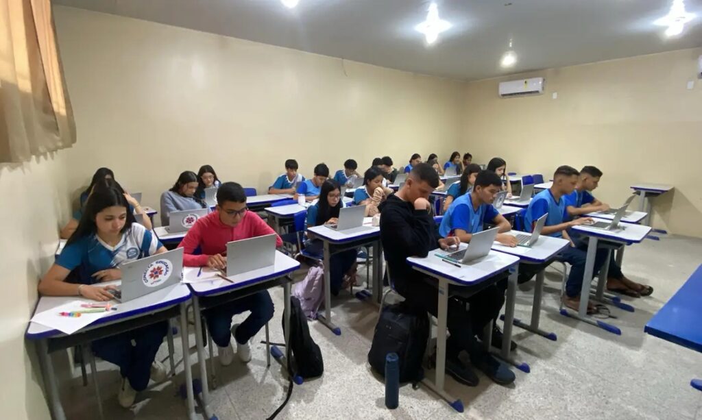 Governo do Pará celebra Dia da Escola com balanço de investimentos e entregas na educação