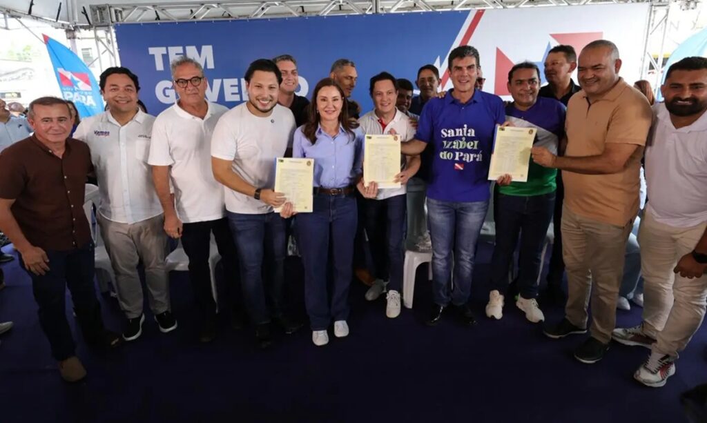 Governo do Pará entrega 145 títulos e transfere área inédita em Santa Izabel
