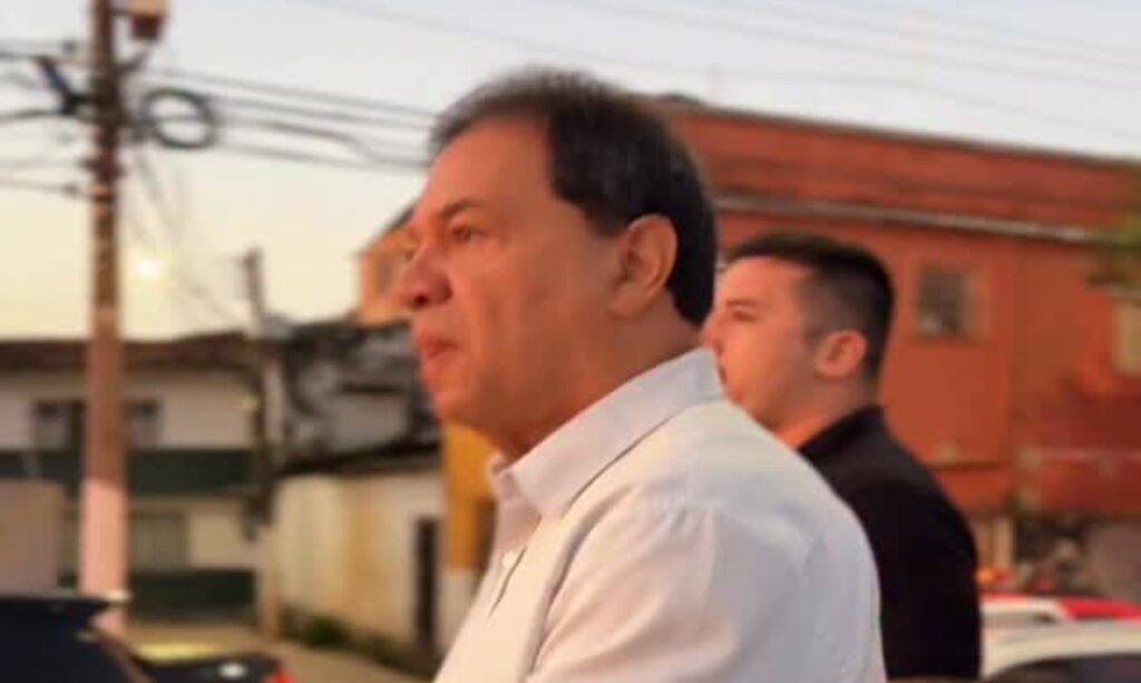 Chicão destaca importância de sempre estar ao lado das pessoas