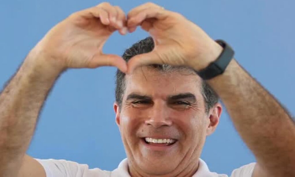 Governador Helder Barbalho celebra Dia da Felicidade destacando eventos pelo Estado