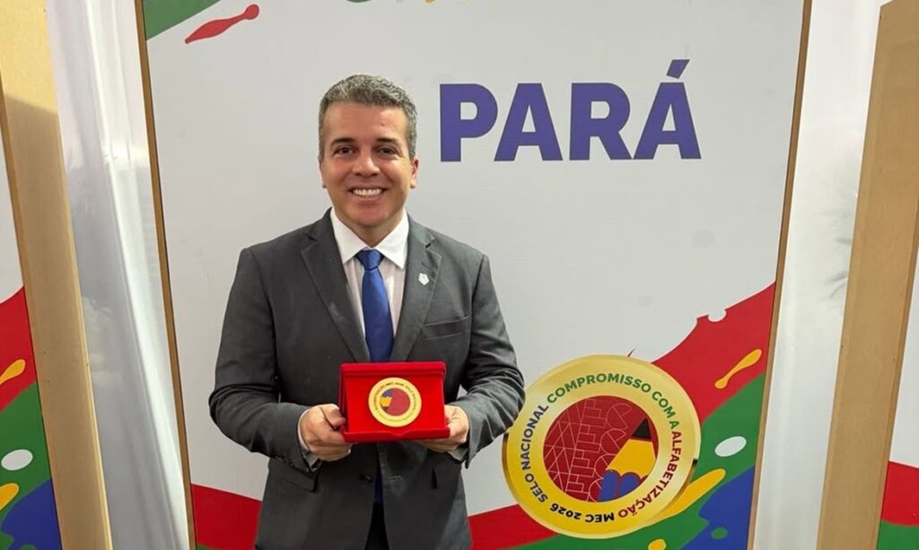 Tucuruí conquista pela primeira vez o Selo Ouro de alfabetização, celebra prefeito Alexandre Siqueira