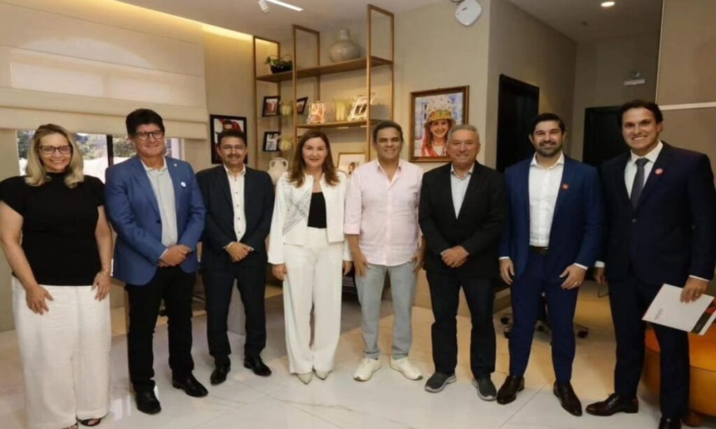 Assembleia Paraense se reúne com vice-governadora Hana Ghassan em visita institucional