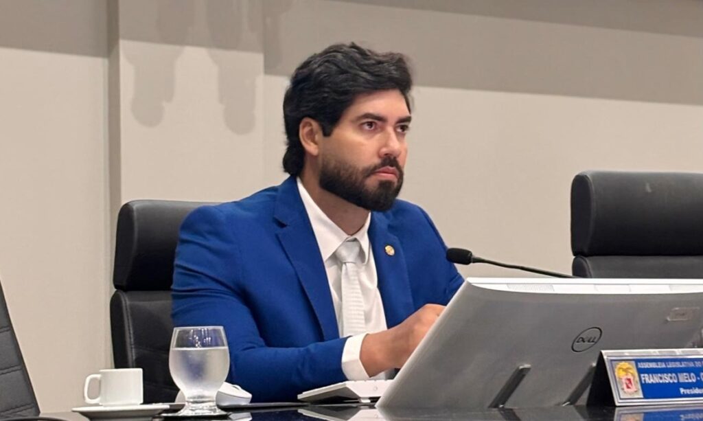 Deputado Adriano Coelho propõe leis para ampliar inclusão de pessoas com autismo no Pará