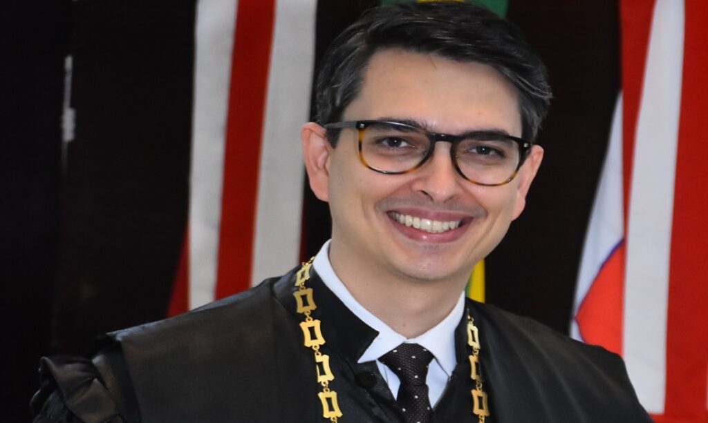 Stanley Botti assume Procuradoria-Geral do MPC do Pará em cerimônia no TCE