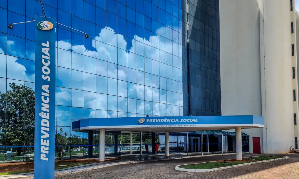 PF deflagra Operação Riga contra grupo suspeito de invasões cibernéticas ao INSS 1 PF deflagra Operação Riga contra grupo suspeito de invasões cibernéticas ao INSS
