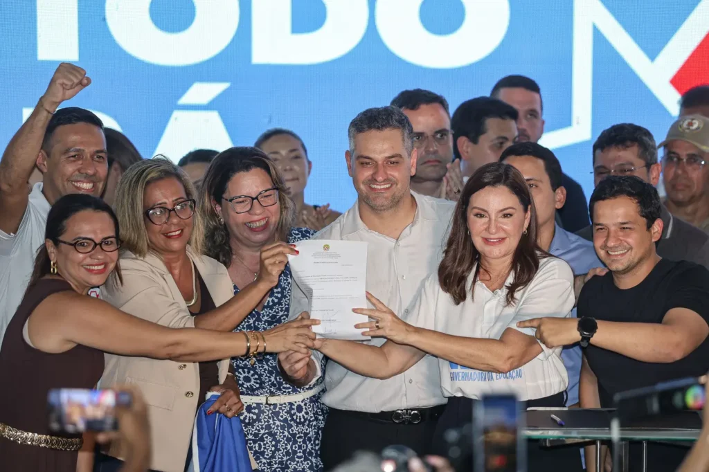 Governadora Hana Ghassan autoriza reconstrução de quatro escolas de tempo integral em Ananindeua com investimento de R$ 12 milhões 1 Governadora Hana Ghassan autoriza reconstrução de quatro escolas de tempo integral em Ananindeua com investimento de R$ 12 milhões