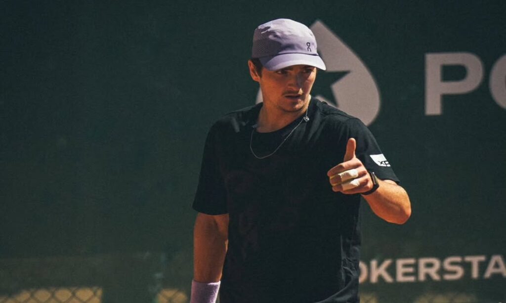 João Fonseca vence Berrettini e avança às quartas em Monte Carlo